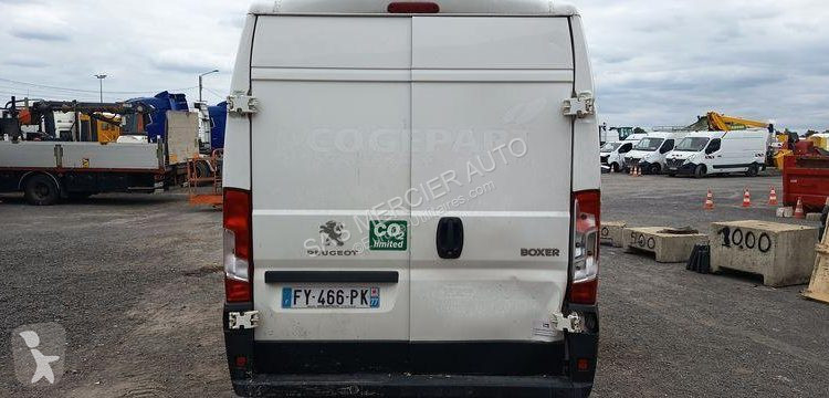 Véhicule utilitaire Peugeot