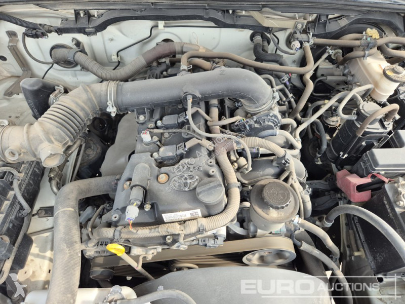 Véhicule utilitaire Toyota Hilux