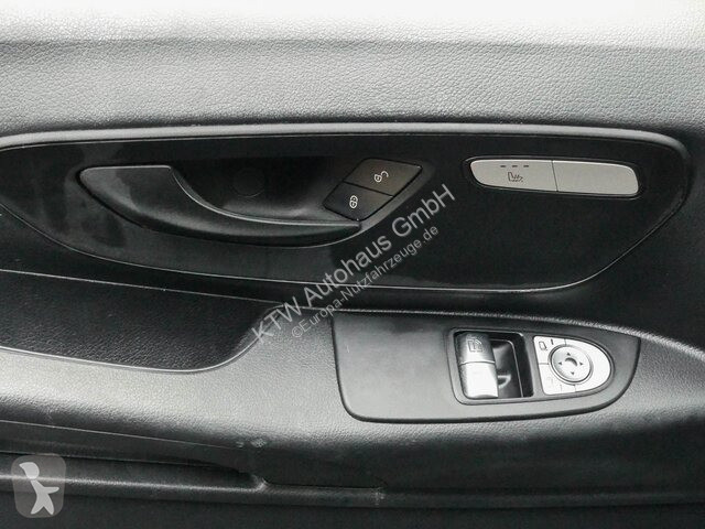 Veicolo commerciale Mercedes Vito...