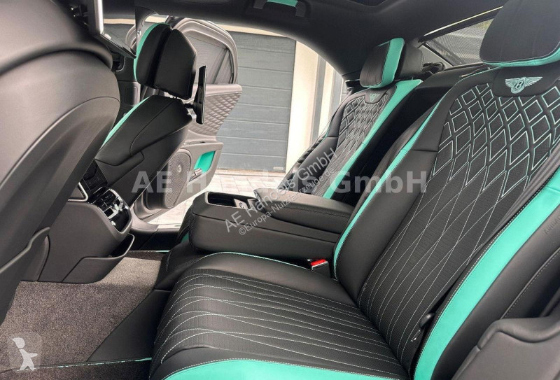 Veicolo commerciale Bentley Flying Spur