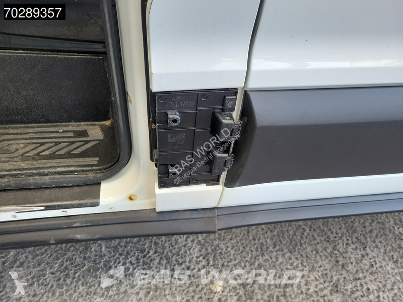 Užitkové vozidlo Ford 130pk L3H2 Trekhaak Navi...