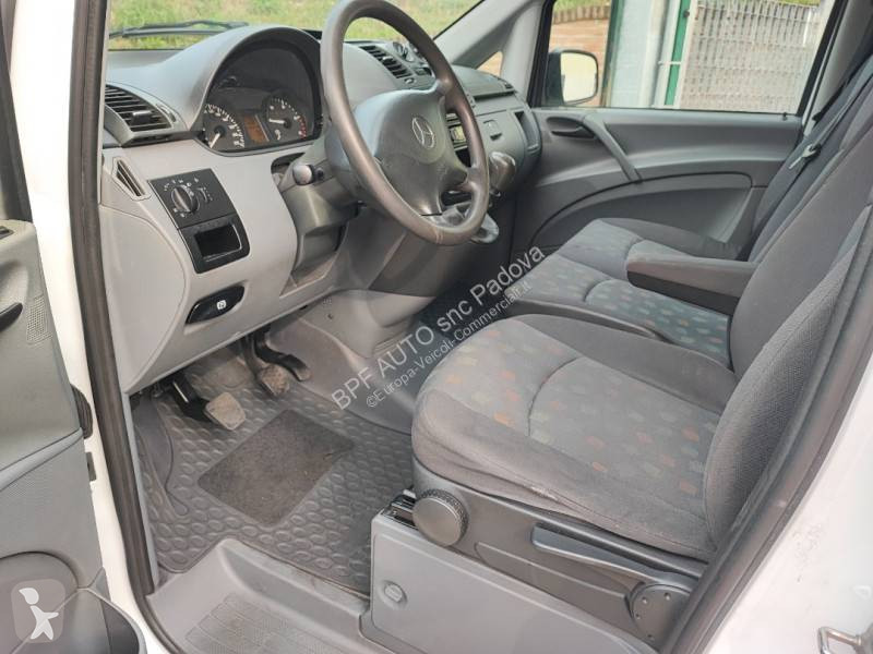 Furgoneta Mercedes