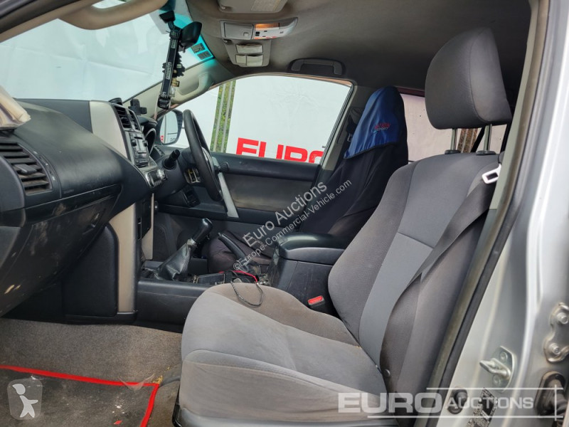 Furgoneta Toyota Landcruiser