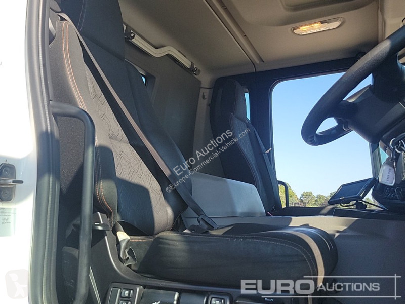 Veicolo commerciale  P410XT