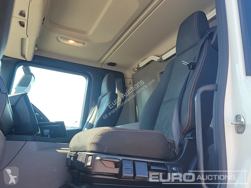 Veicolo commerciale  P410XT