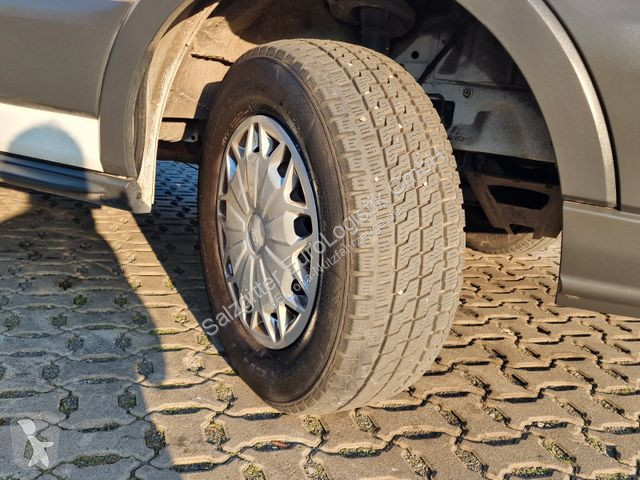 Furgoneta Ford / Transport von Personen im...