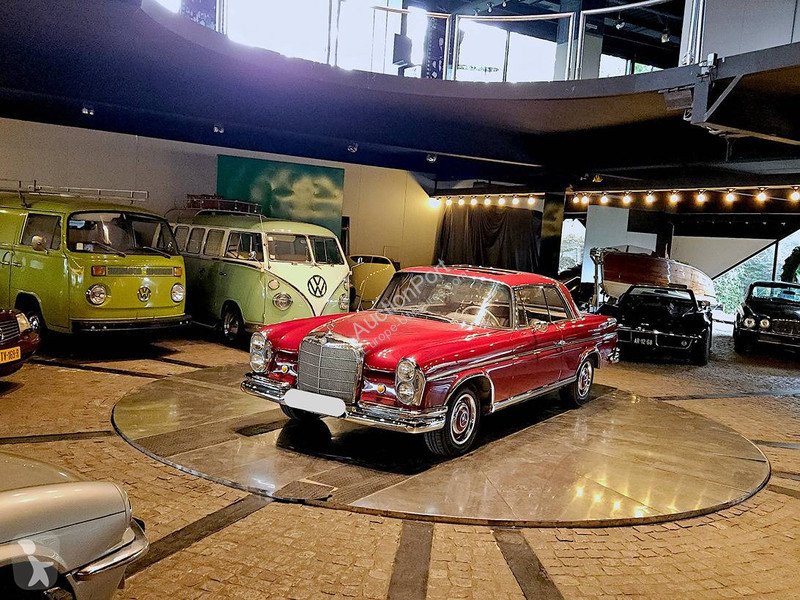 Furgoneta Mercedes (W112) Coupé _ 300 SE...