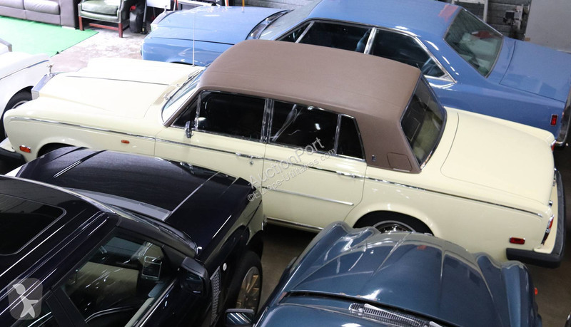 Véhicule utilitaire Rolls-Royce  Silver Shadow...
