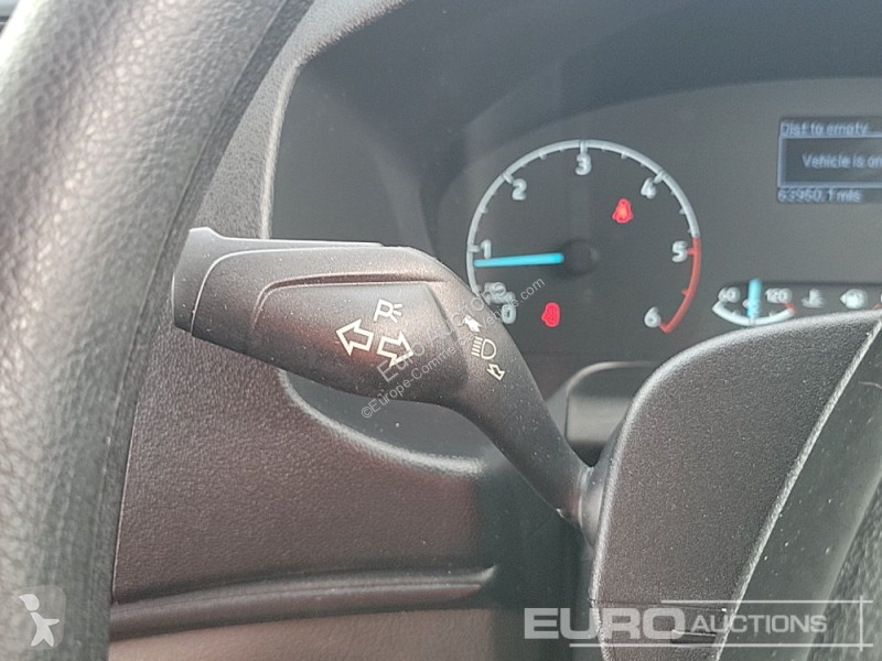 Autoutilitară Ford
