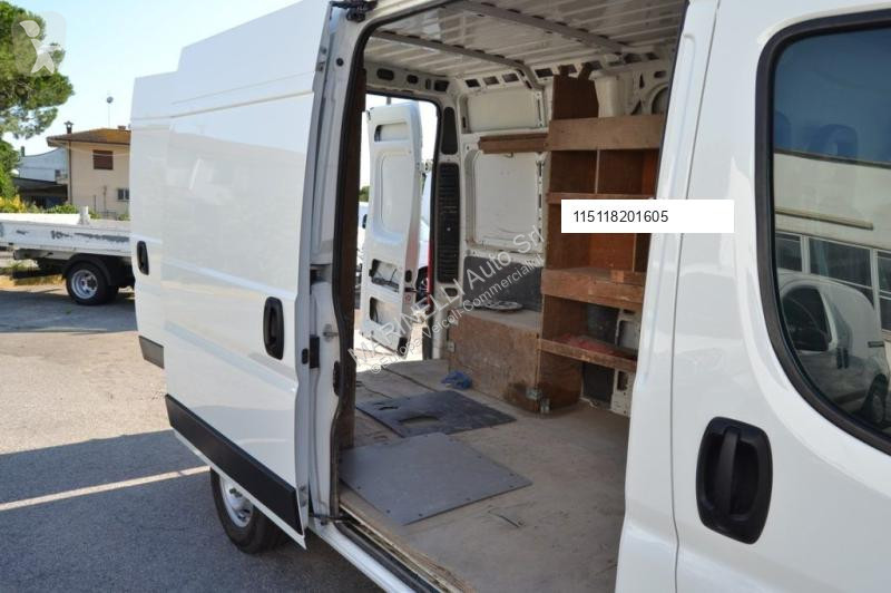 Nyttofordon Peugeot 335 2.0 BlueHDi 130CV