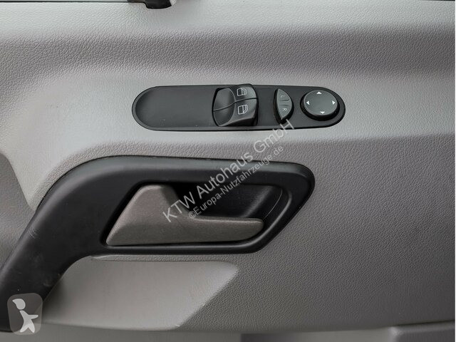 Véhicule utilitaire Mercedes 316CDI...