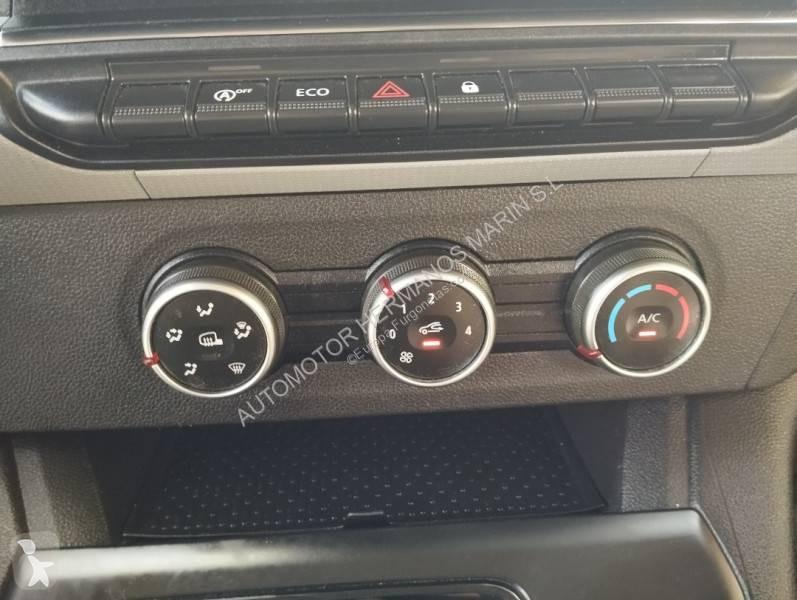 عربة نفعية Renault