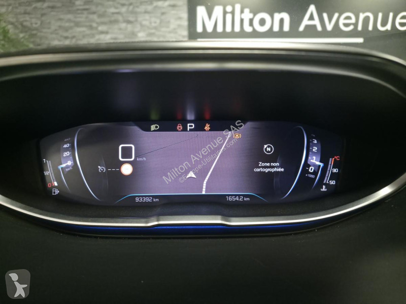 عربة نفعية Peugeot 5008 1.5 BlueHDi - 130 - BV...