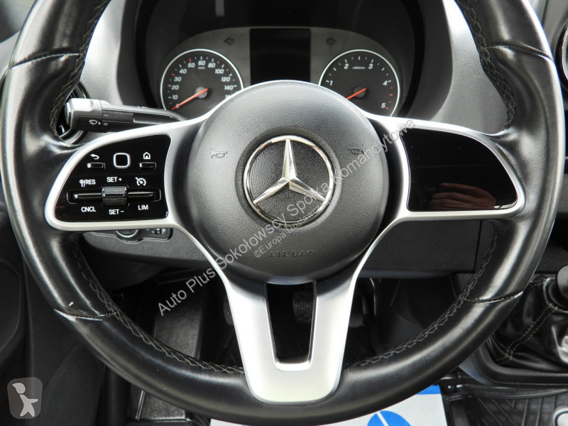 Samochód dostawczy Mercedes 23S12 DAILY