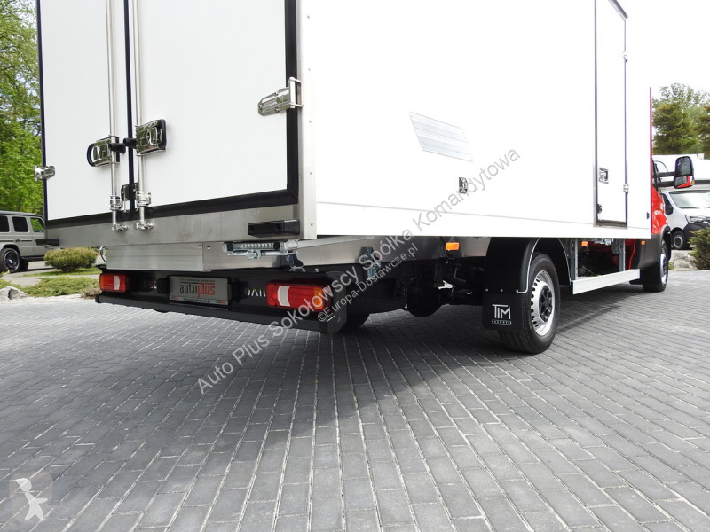 Samochód dostawczy Iveco 35S18 DAILY