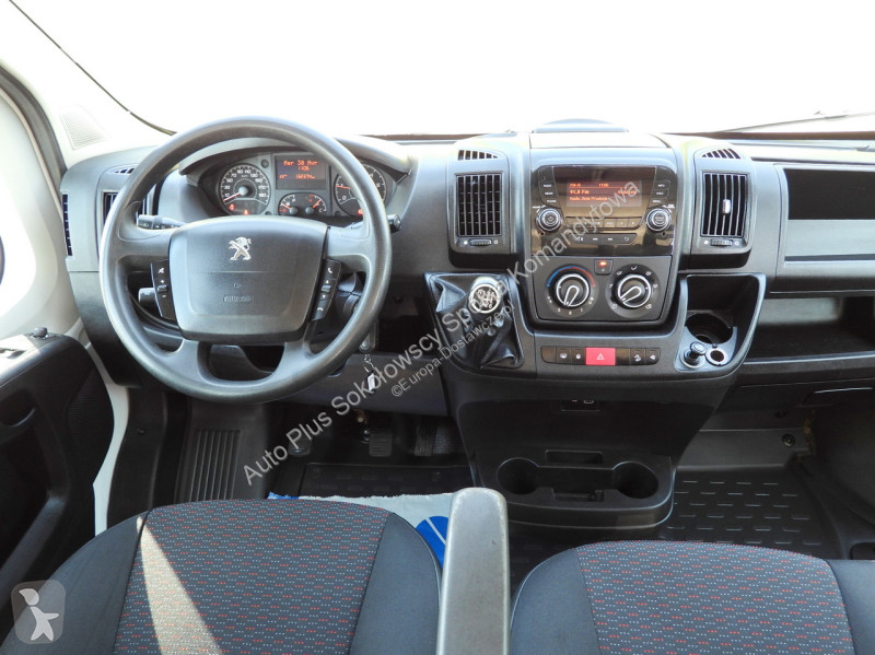 Samochód dostawczy Peugeot  BOXER