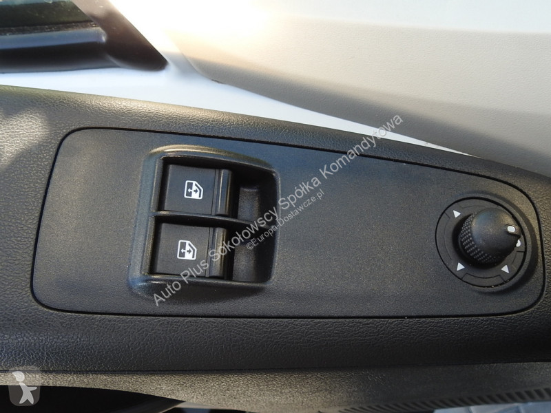 Samochód dostawczy Peugeot  BOXER