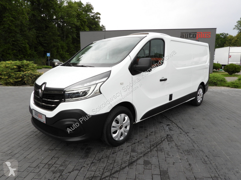 Véhicule utilitaire Renault  TRAFIC