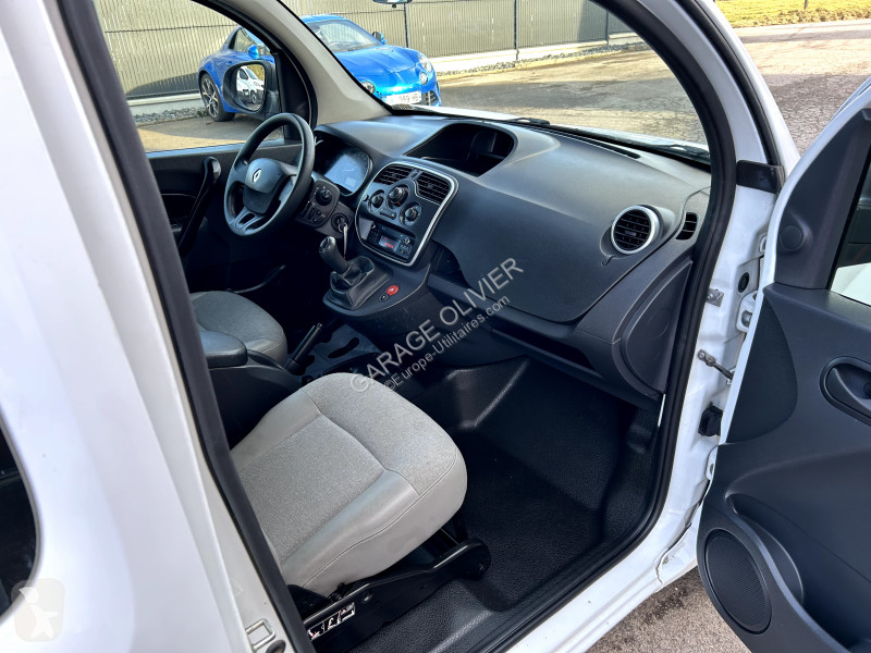 عربة نفعية Renault Maxi Grand Volume 1.5 dci 90...
