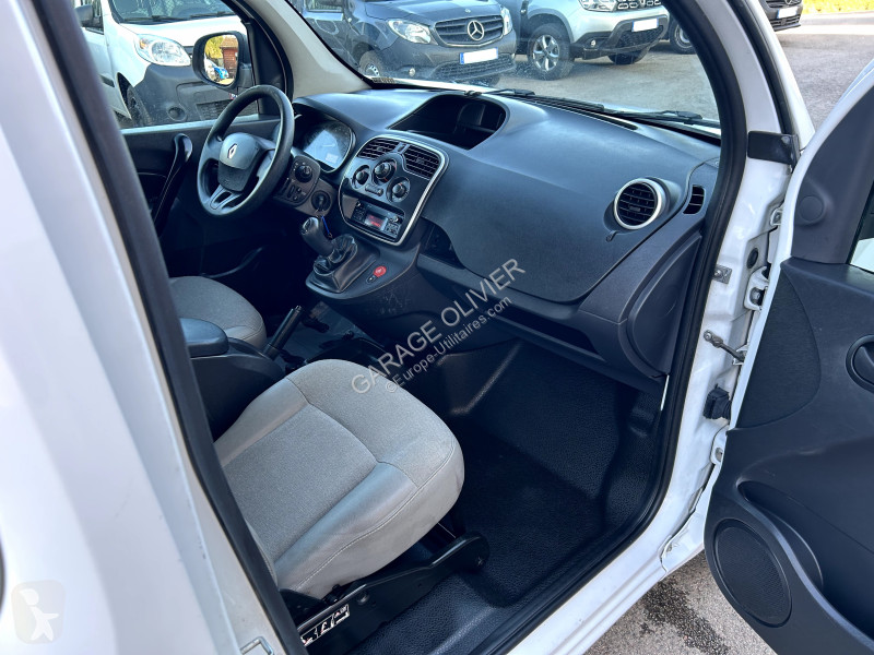 عربة نفعية Renault Maxi Grand Volume 1.5 dci 90...