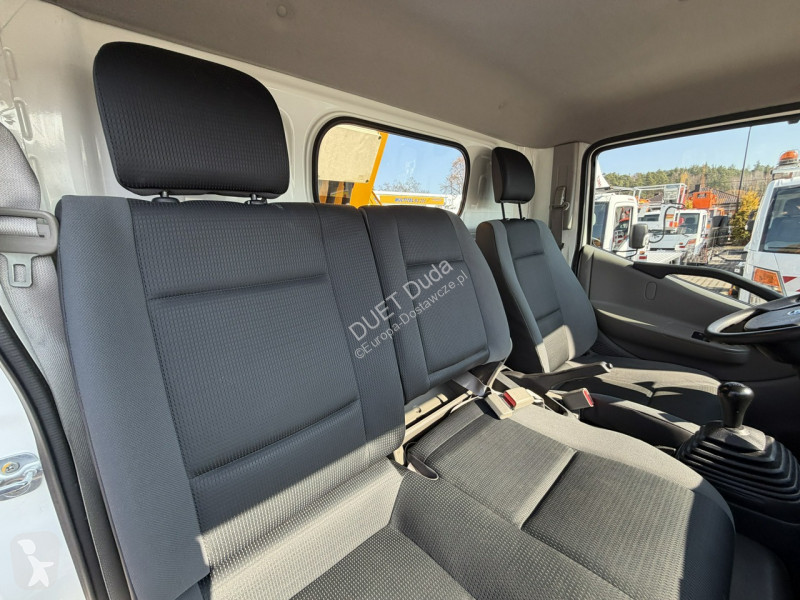 Nissan  Transporter