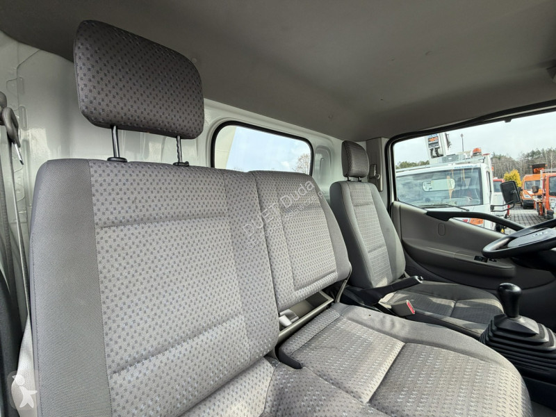 Nissan  Transporter
