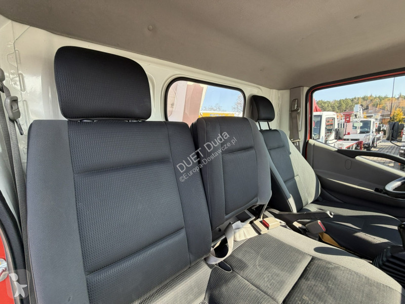 Nissan  Transporter