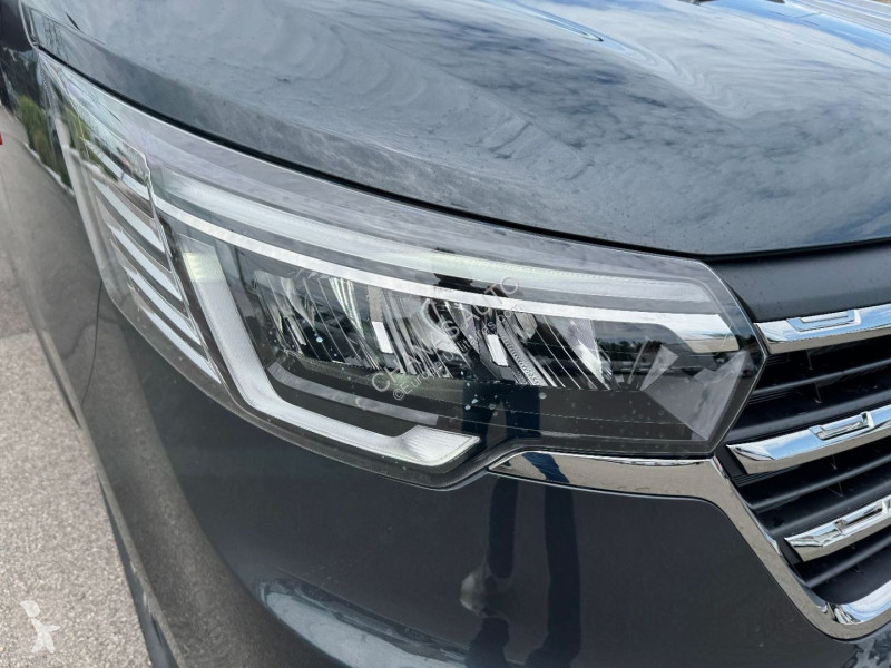 عربة نفعية Renault L2 Blue dCi 170 BVA9 9PL