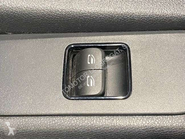 Furgoneta Mercedes