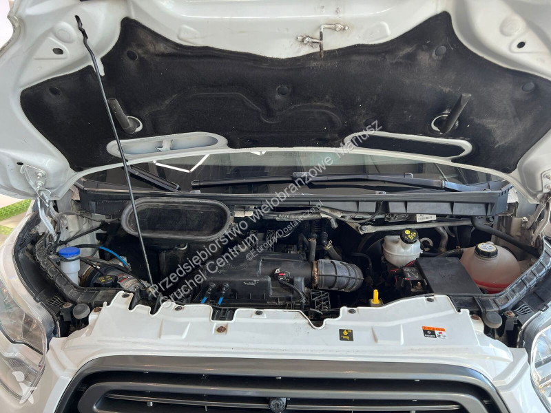 Лекотоварен автомобил Ford Transit 2.2 / 1...