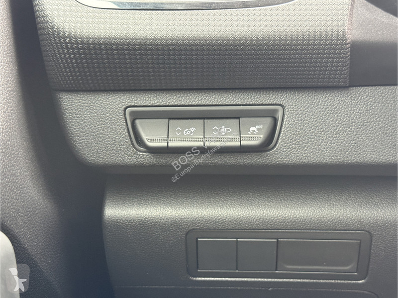 Samochód dostawczy Renault Grand Comfort TCe...