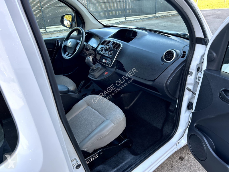 عربة نفعية Renault Maxi Grand Volume 1.5 dci 90...