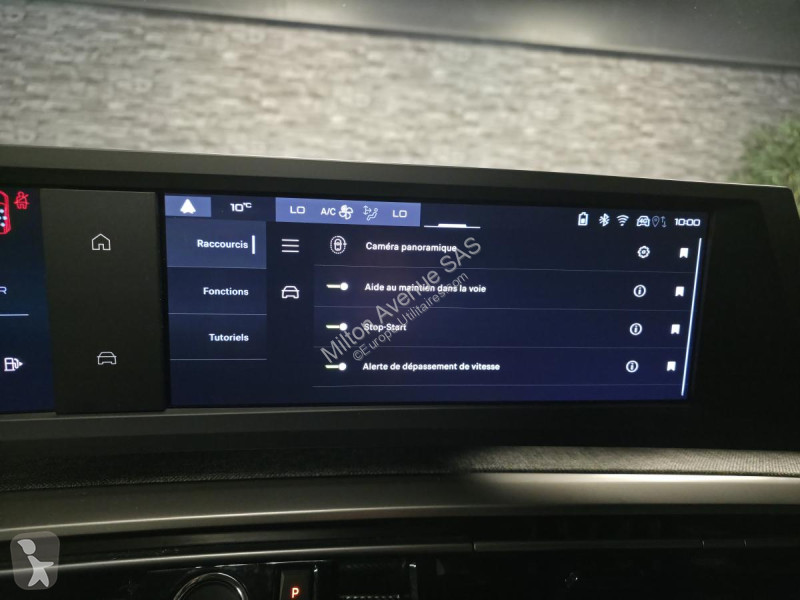 عربة نفعية Peugeot 5008 1.2i Hybrid -136 - BV...