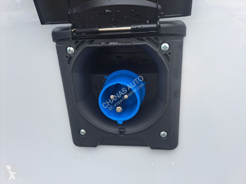 Renault L1 100 CV GROUPE THERMOKING CELLULE...