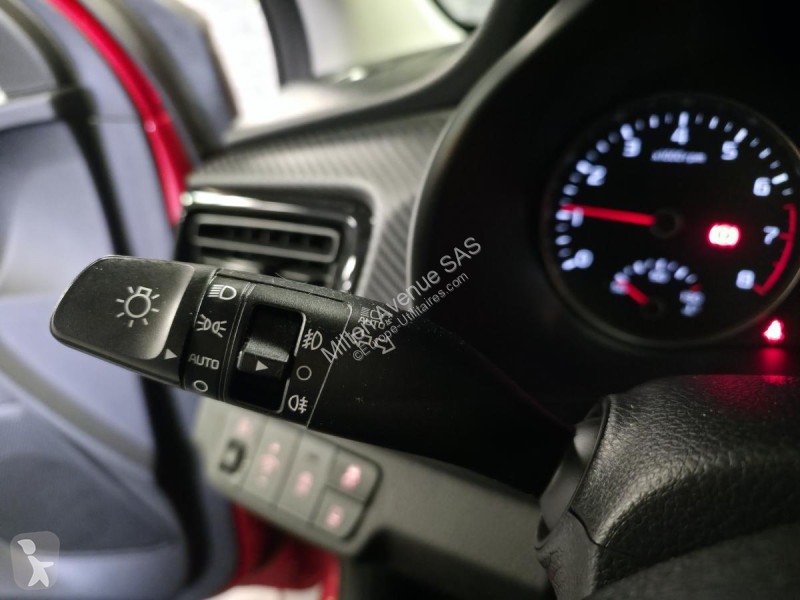 Véhicule utilitaire KIA RIO 1.0 T-GDi MHEV -...