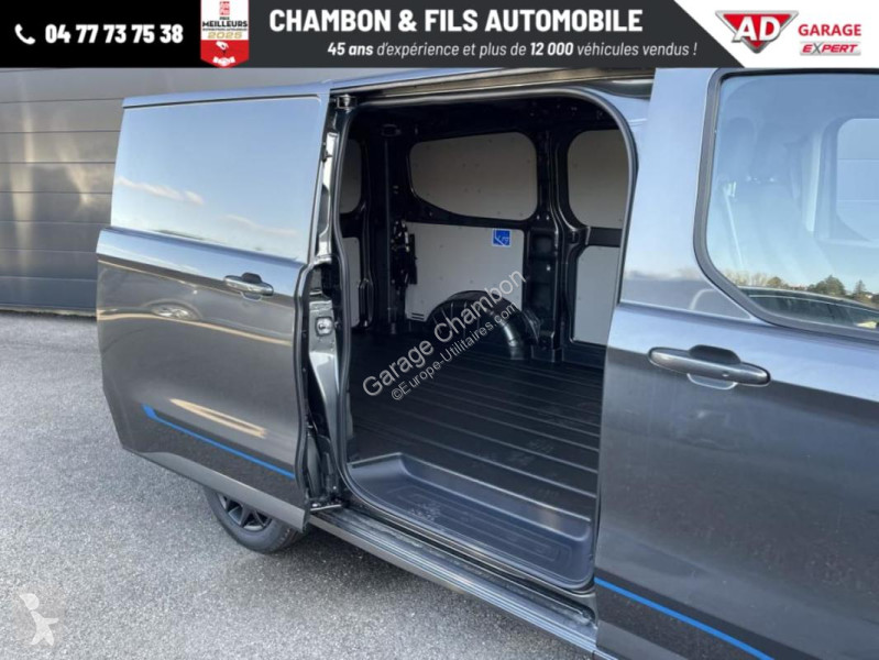 عربة نفعية Ford FOURGON 320 L1H1 2.0 ECOBLUE...