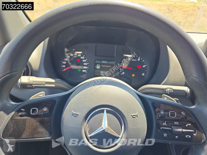 عربة نفعية Mercedes 215 CDI Automatik 150PS...