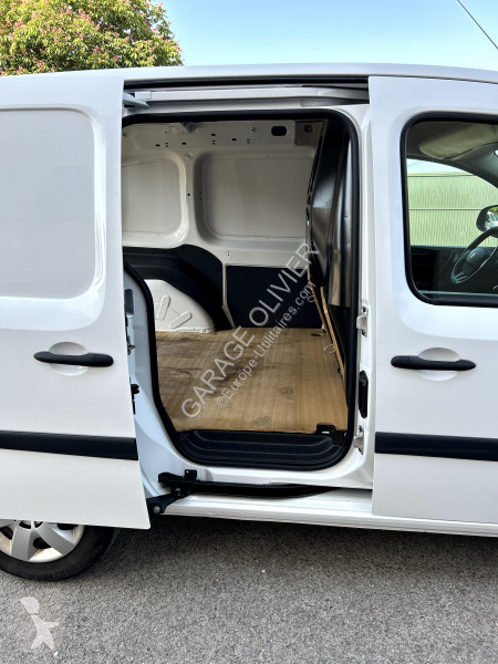 Véhicule utilitaire Renault 1.5 Blue dci 95...