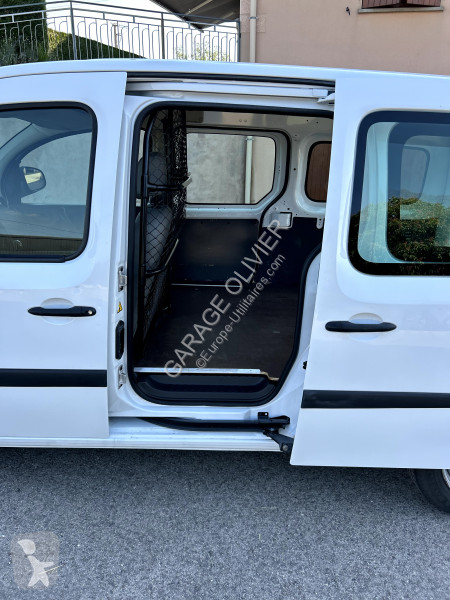 Véhicule utilitaire Renault Maxi Grand Volume...