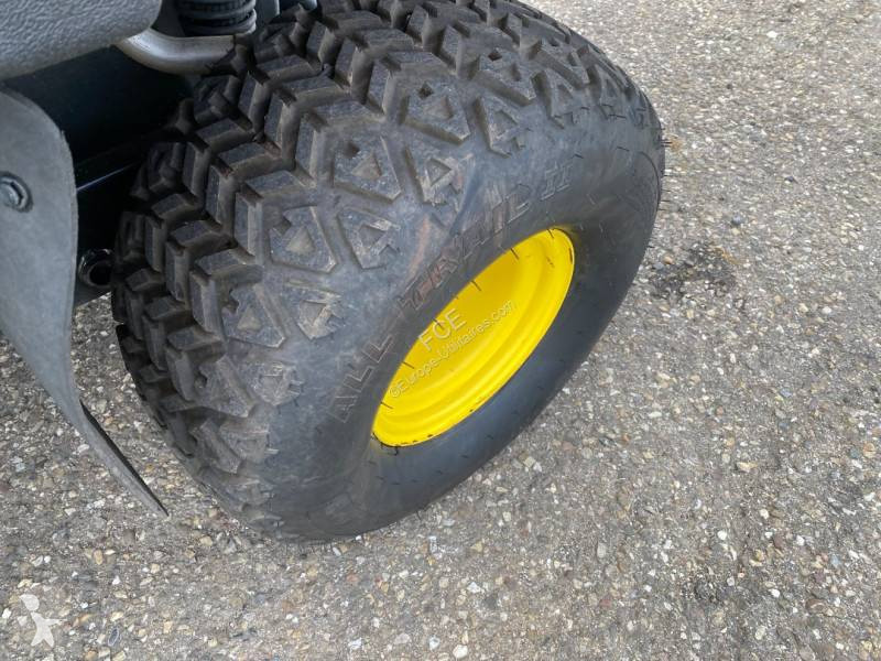 Samochód dostawczy John Deere