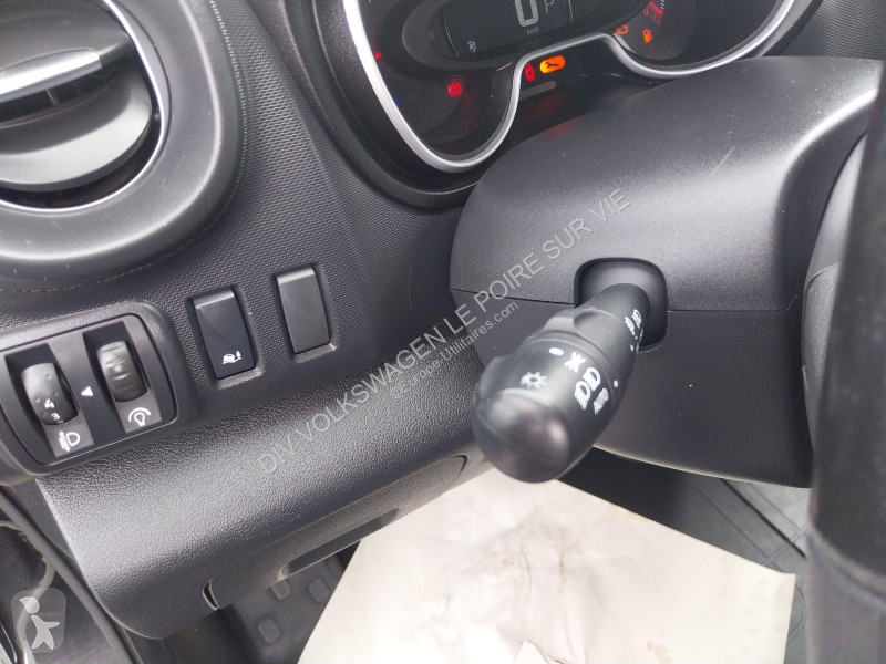 عربة نفعية Renault TRAFIC FGN L1H2 1200 KG DCI...