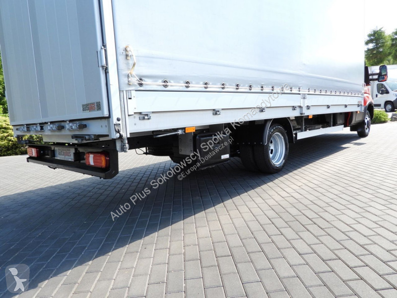 Veicolo commerciale Iveco 50C18 DAILY