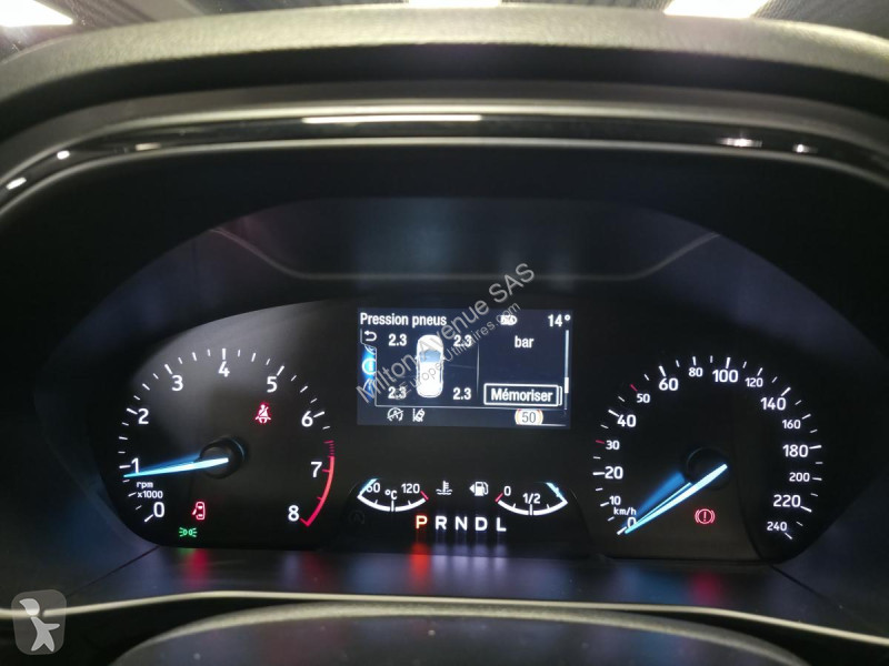 Véhicule utilitaire Ford FOCUS 1.0 EcoBoost...