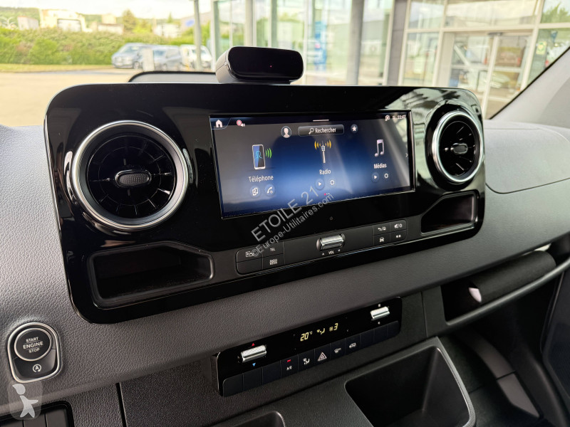 Furgoneta Mercedes SPRINTER CHASSIS CAB 517 CDI...