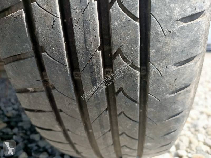 Samochód dostawczy Nissan
