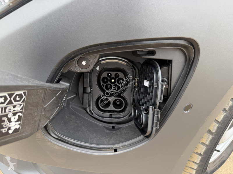 Furgoneta Mercedes 112 66kWh L2 Elektrisch...