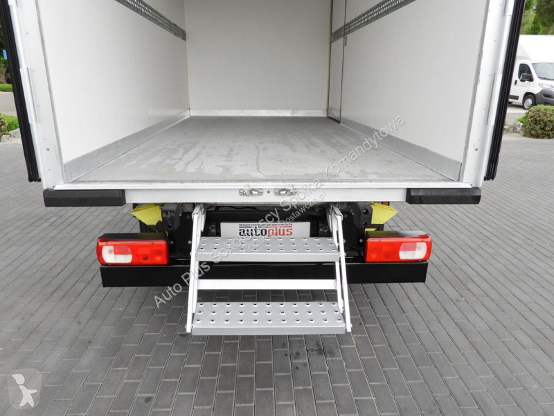 Samochód dostawczy Volkswagen  CRAFTER