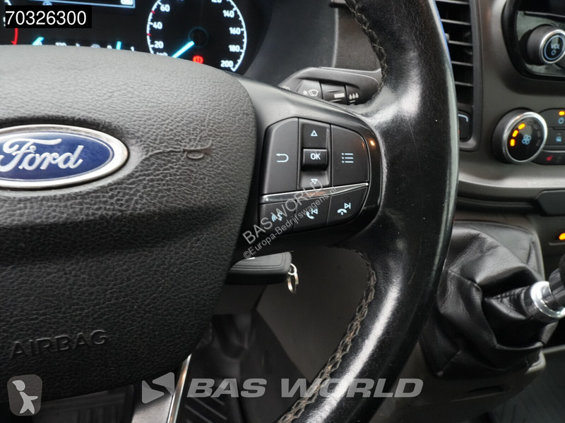 Samochód dostawczy Ford 130pk Dubbel Cabine...