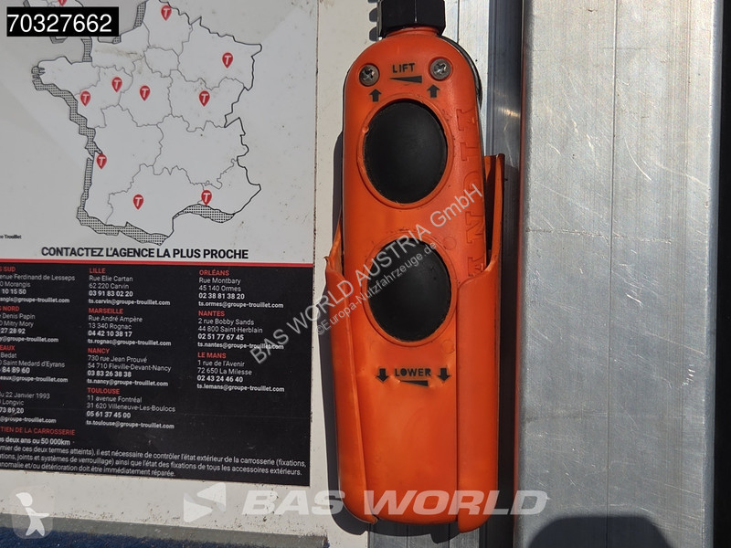 Furgoneta Iveco 35C16 3.0L Ladebordwand 160PS...
