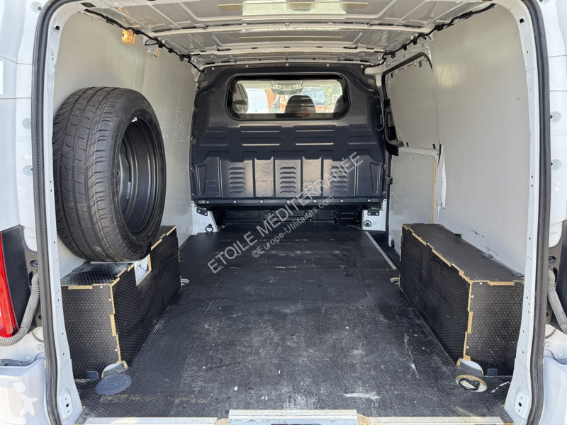 Véhicule utilitaire Mercedes 119 CDI 4x4...